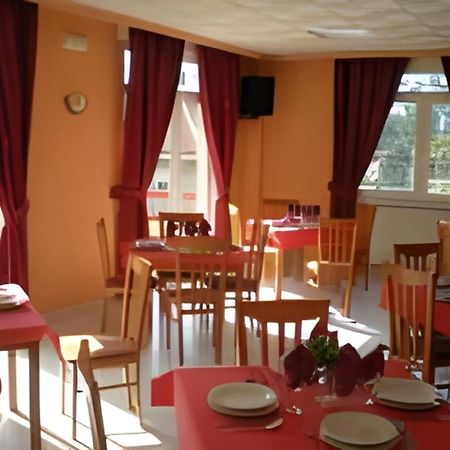 Hotel Campestre Chamuinas Pontevedra Eksteriør billede