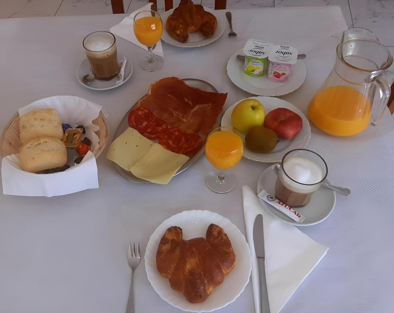 Hotel Campestre Chamuinas Pontevedra Eksteriør billede
